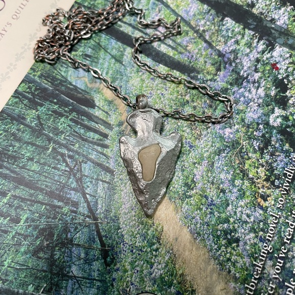 Handmade Silver arrowhead pendant - Picture 4 of 4